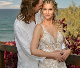 sunshine coast wedding photographer